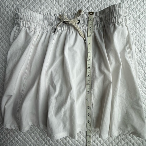 Vuori Clementine Skort White Size L Athletic Tennis Running Skirt - Picture 8 of 12